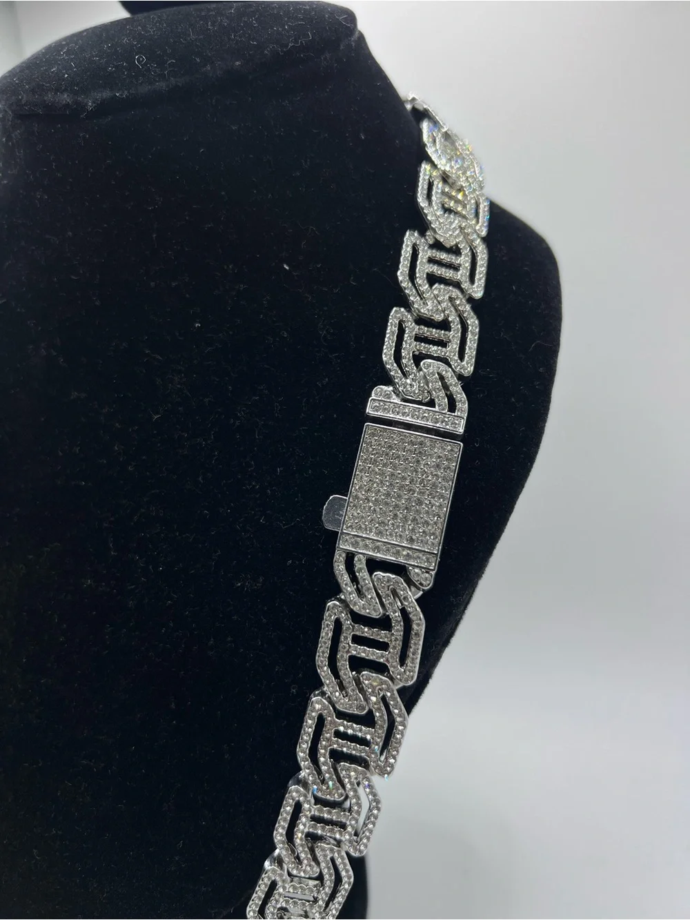 Silver-Toned Pavé Link Iced Out Chain Necklace
